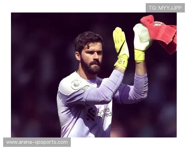 足球界最帅球星盘点颜值与实力并存的运动偶像们